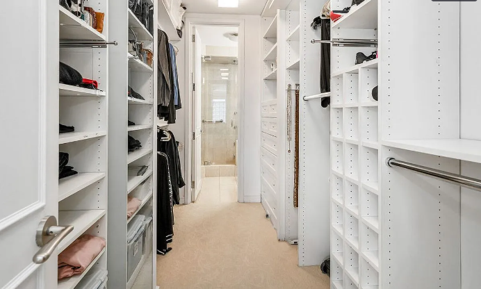 303 E 57th St APT 30F, New York, NY 10022