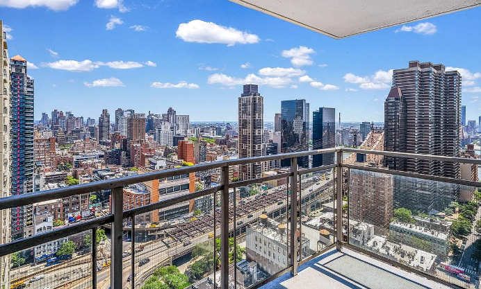 303 E 57th St APT 30F, New York, NY 10022