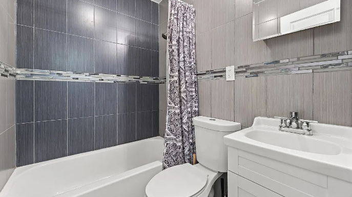 4114 Wickham Ave, Bronx, NY 10466