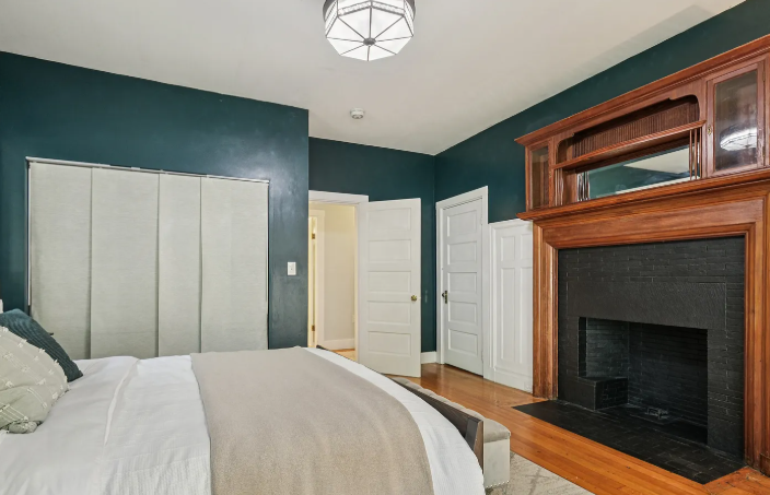 164 Ruthven St APT 1, Boston, MA 02121